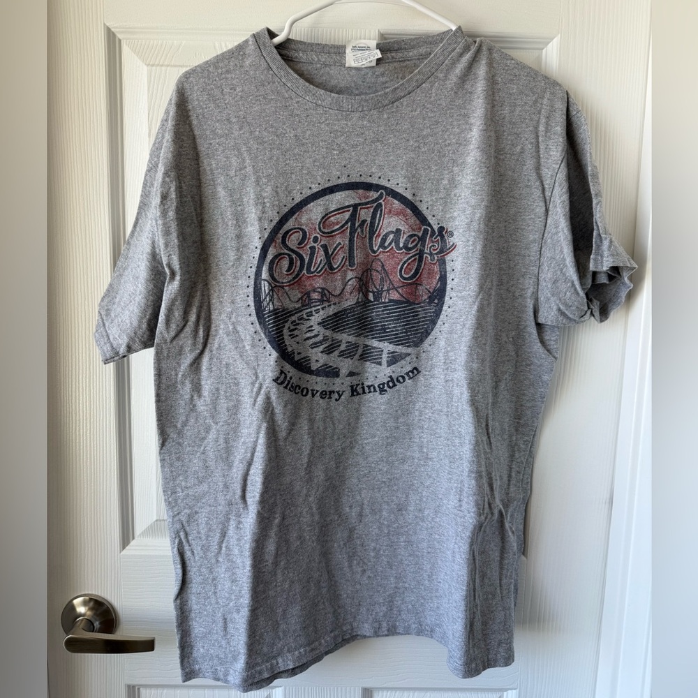 Six Flags Tee